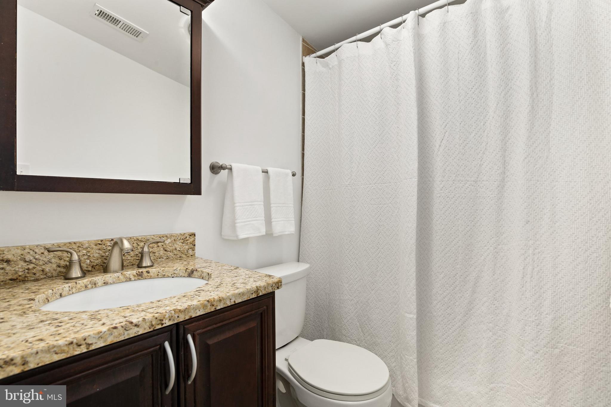 6801 Barr Road Bethesda, MD 20817 - Photo 33 of 46 Gallery Image 33