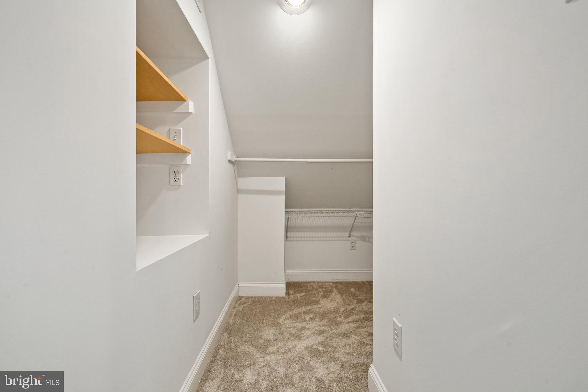 6801 Barr Road Bethesda, MD 20817 - Photo 37 of 46 Gallery Image 37