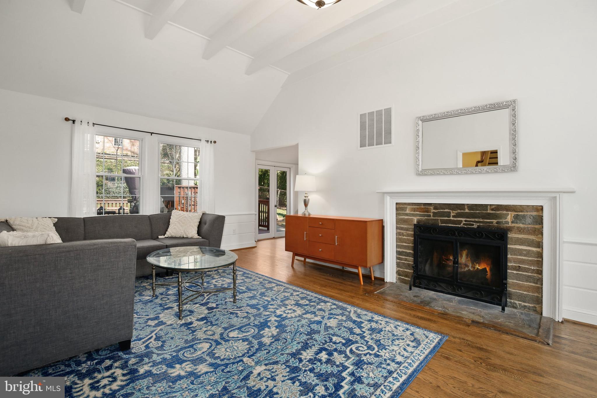 6801 Barr Road Bethesda, MD 20817 - Photo 10 of 46 Gallery Image 10