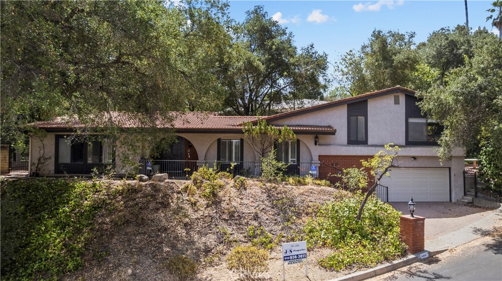 4444 Rochelle Place Encino, CA 91316 - Photo 1 of 55 Gallery Image 1