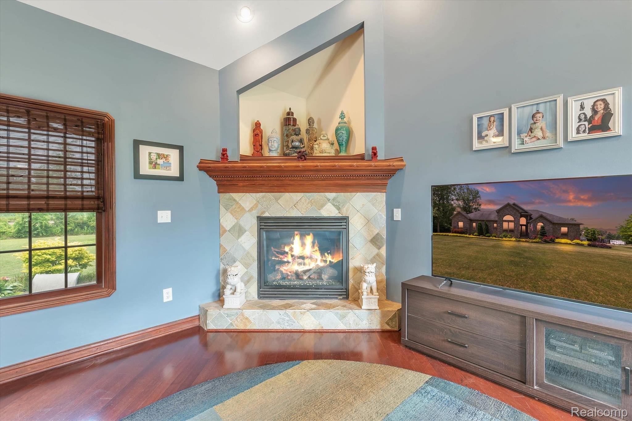 26824 Sibley Road Romulus, MI 48174 - Photo 15 of 86 26824 Sibley Rd-WindowStill-Real-Estate-Photography-15 (1).jpg