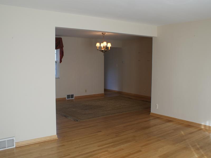 204 Pittview Road Pittsburgh, PA 15237 - Photo 6 of 21 Dining Room.