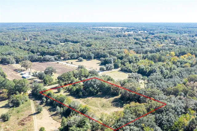 $235,000 | 7122 North W 200th Terrace, Alachua, FL 32615