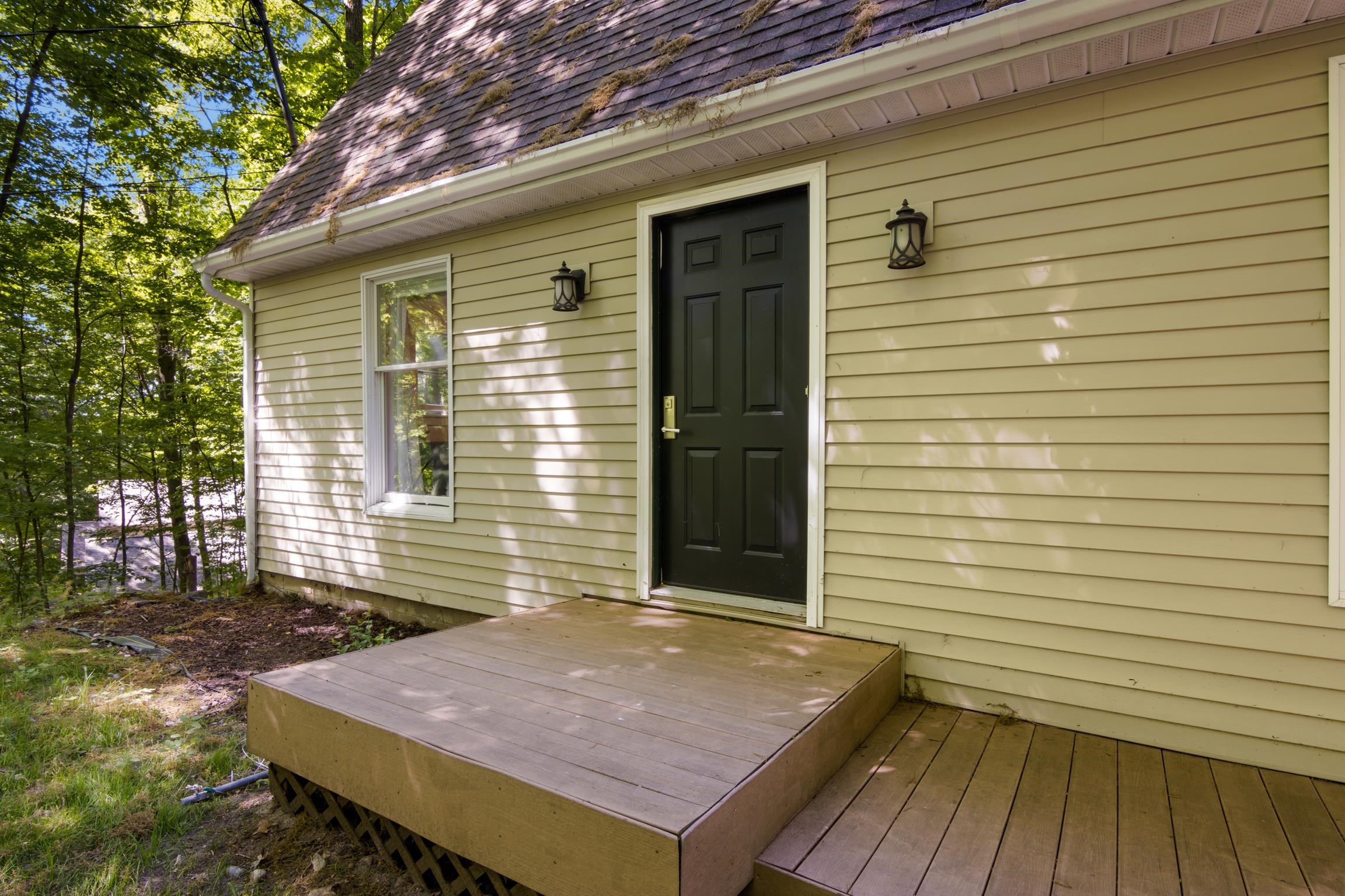 10520 South Dalzell Road Traverse City, MI 49684 - Photo 7 of 32