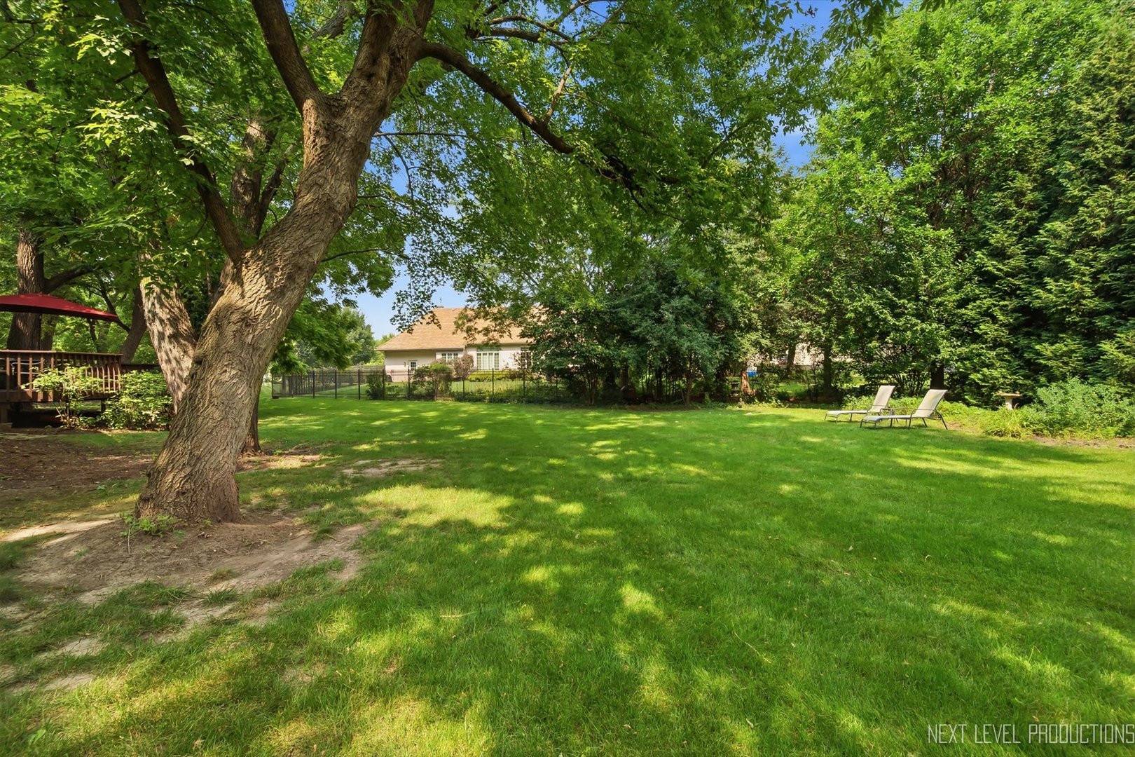 1002 Stonehedge Road St. Charles, IL 60174 - Photo 34 of 36
