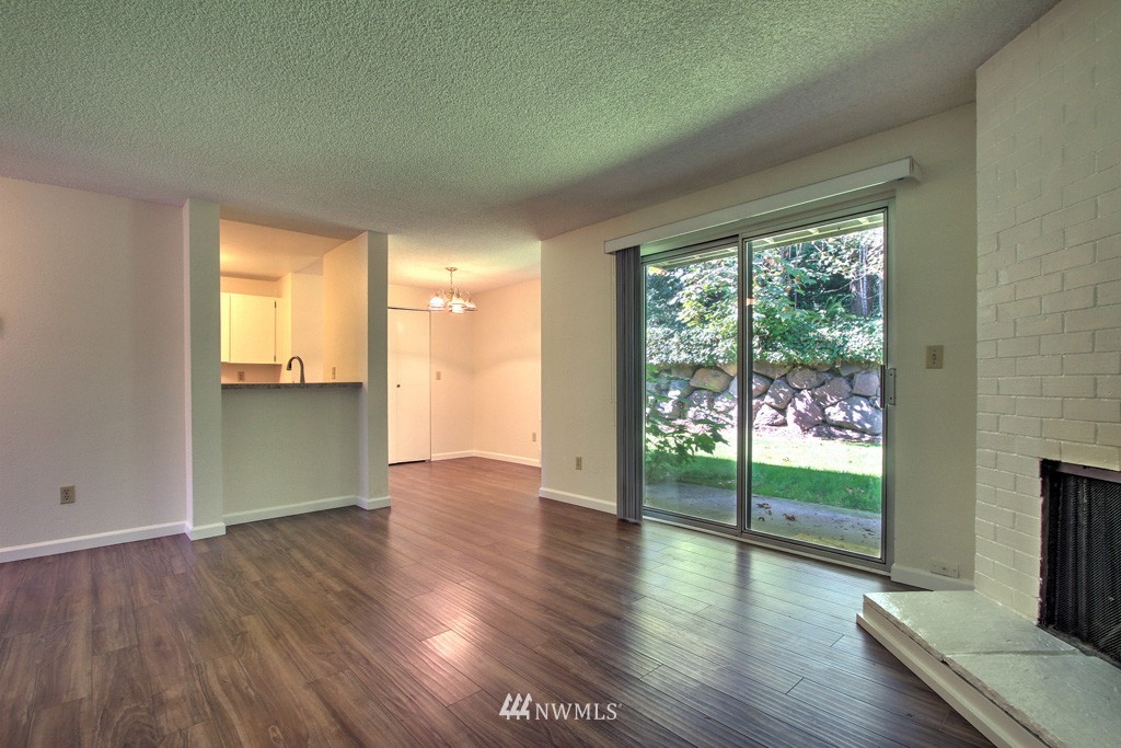 17533 Southeast 149th Street, Unit A6 Renton, WA 98058 - Photo 5 of 16 Gallery Image 5