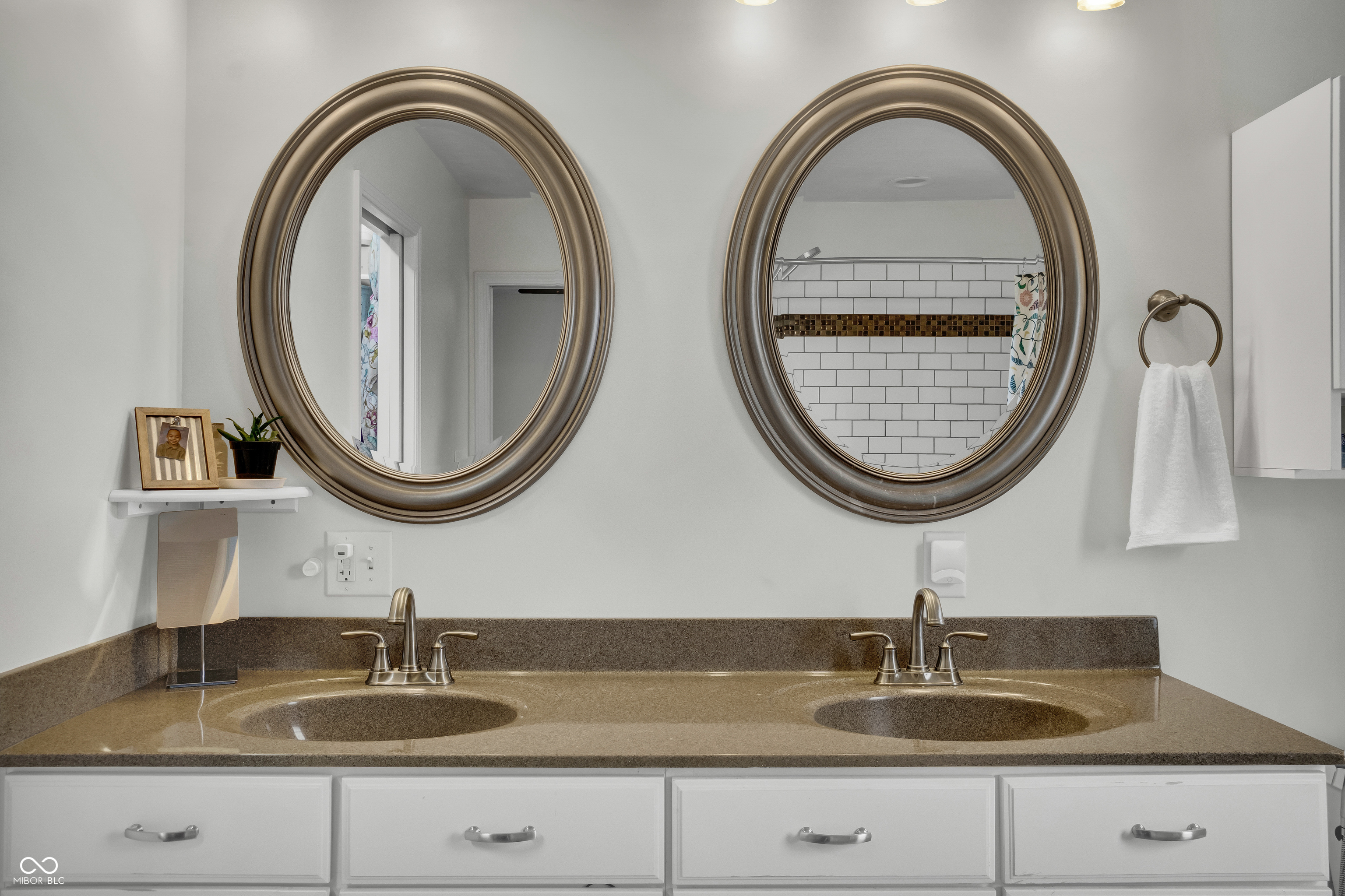 2222 Chestnut Street Columbus, IN 47201 - Photo 15 of 37