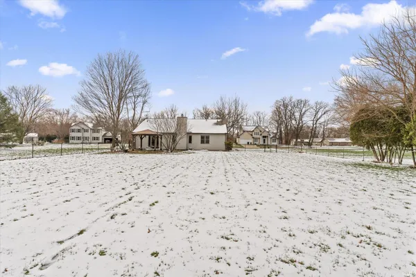 $390,000 | 52060 Falcon Chase Drive, Granger, IN 46530