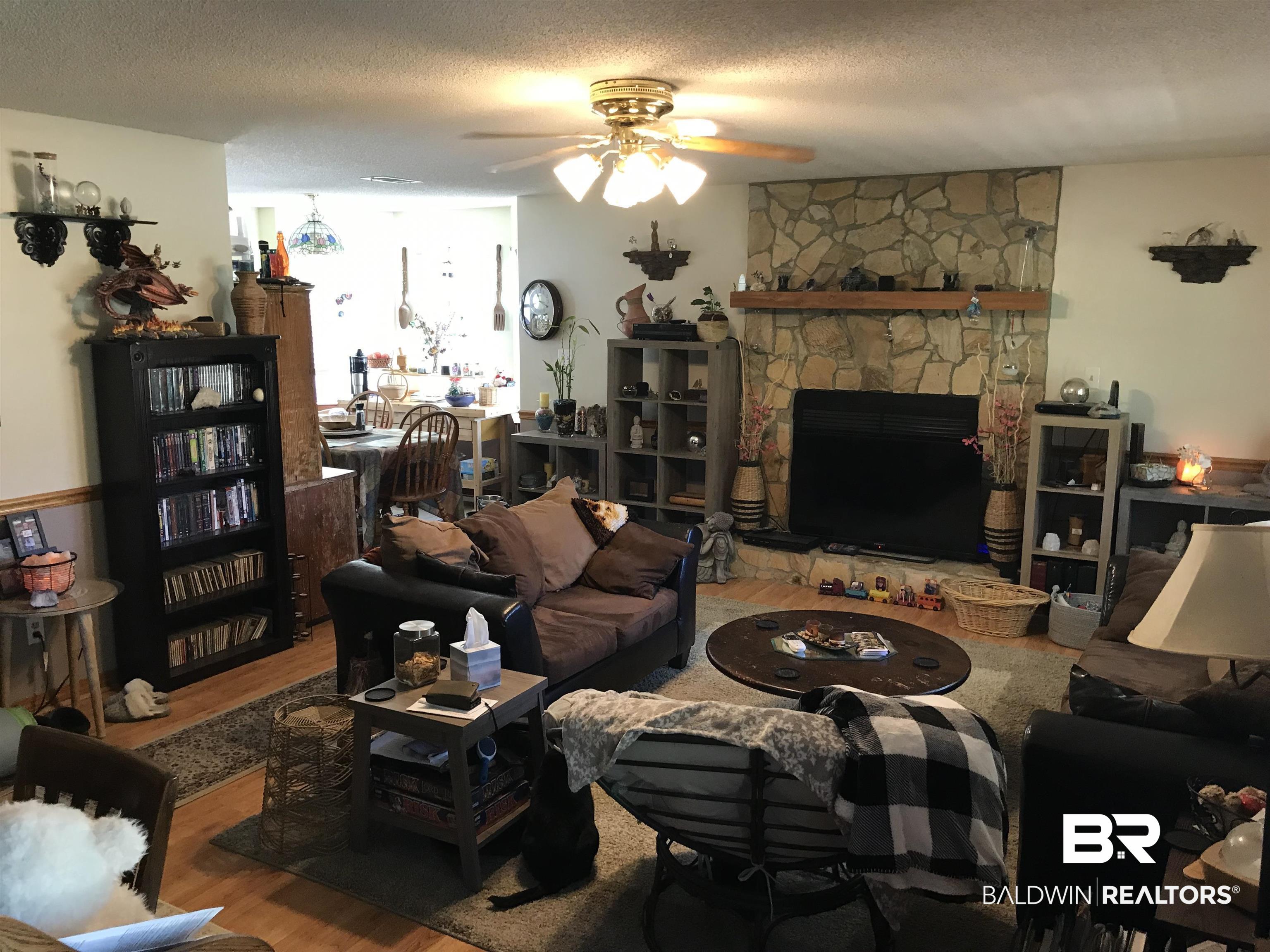 9340 Appleton Road Brewton, AL 36426 - Photo 2 of 30 Den