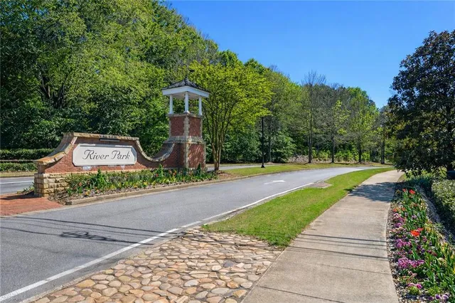 $347,000 | 537 Ridge View Crossing, Woodstock, GA 30188