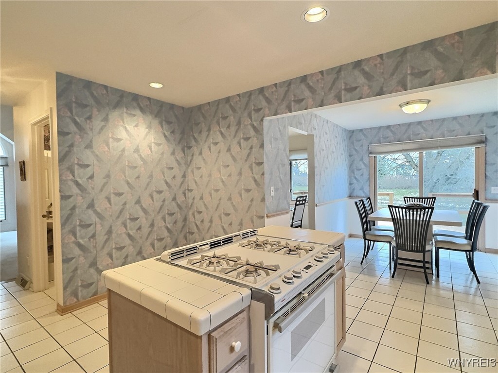 8 Eagles Trace Amherst, NY 14221 - Photo 14 of 29