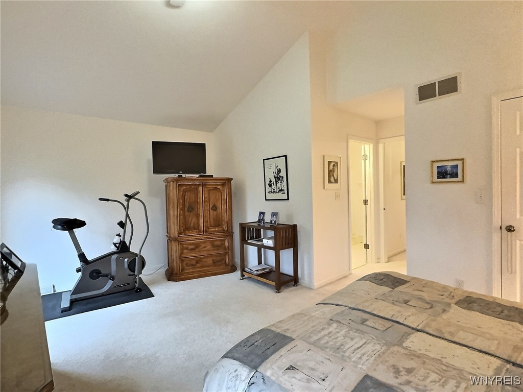 8 Eagles Trace Amherst, NY 14221 - Photo 20 of 29