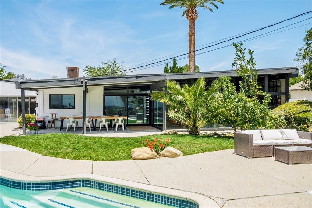 18334 Hiawatha Street Porter Ranch, CA 91326 - Photo 27 of 42