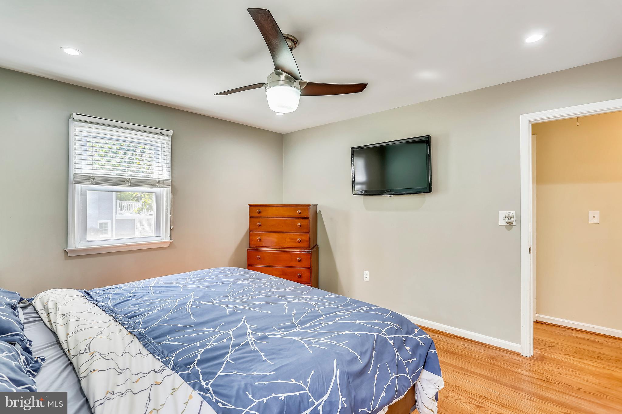 23817 Stringtown Road Clarksburg, MD 20871 - Photo 18 of 48 Main Level - Master Bedroom