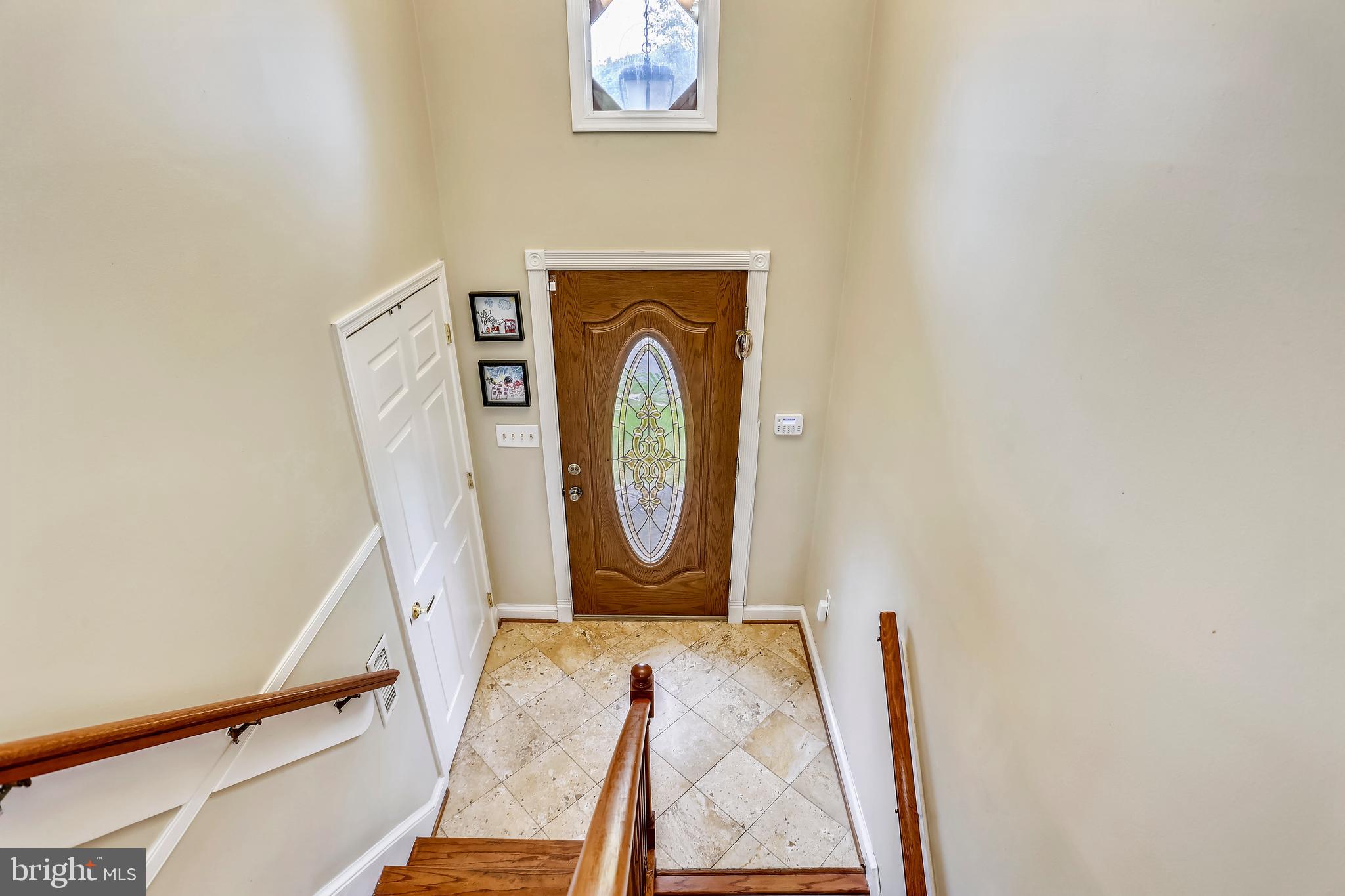 23817 Stringtown Road Clarksburg, MD 20871 - Photo 23 of 48 Entry / Foyer