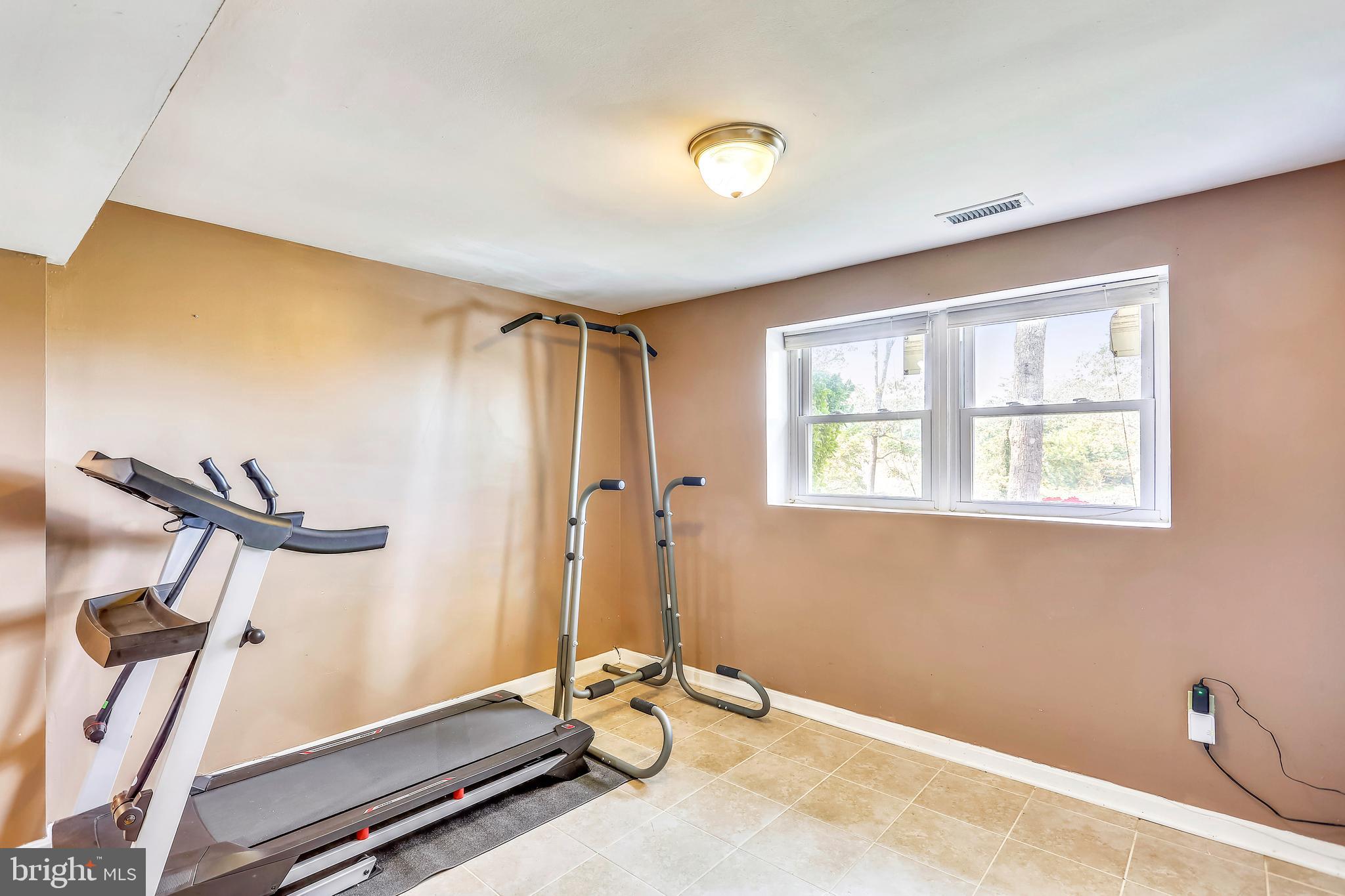23817 Stringtown Road Clarksburg, MD 20871 - Photo 30 of 48 Lower Level - Fitness area