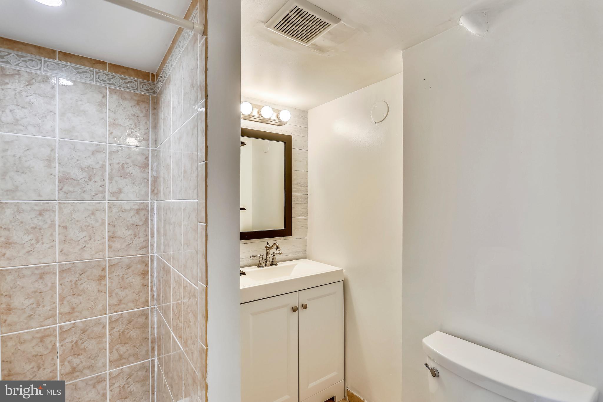 23817 Stringtown Road Clarksburg, MD 20871 - Photo 36 of 48 Lower Level - Full Bath