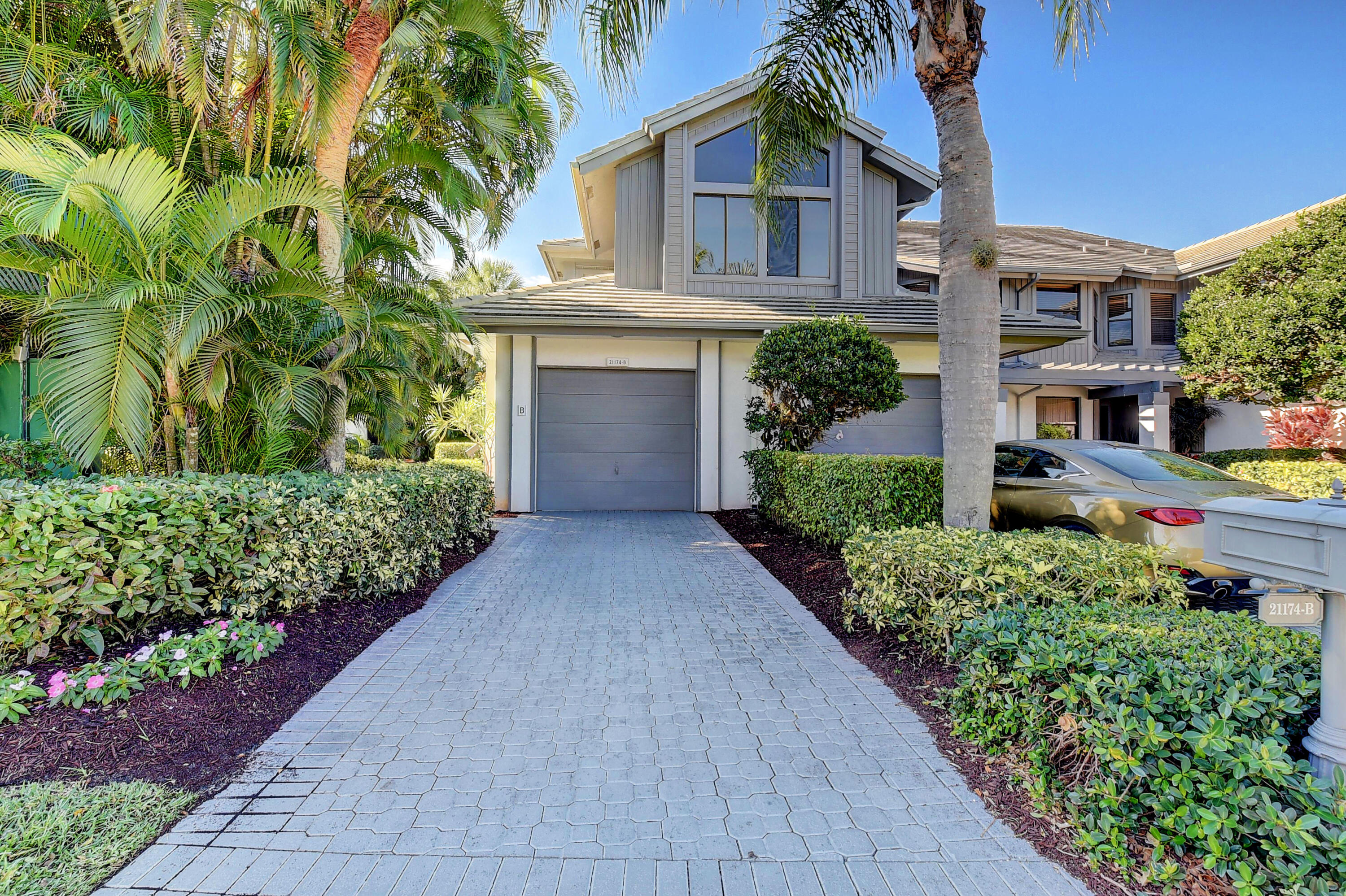 21174 Clubside Drive, Unit B Boca Raton, FL 33434 - Photo 5 of 83 DSC_7239_40_41_42_43