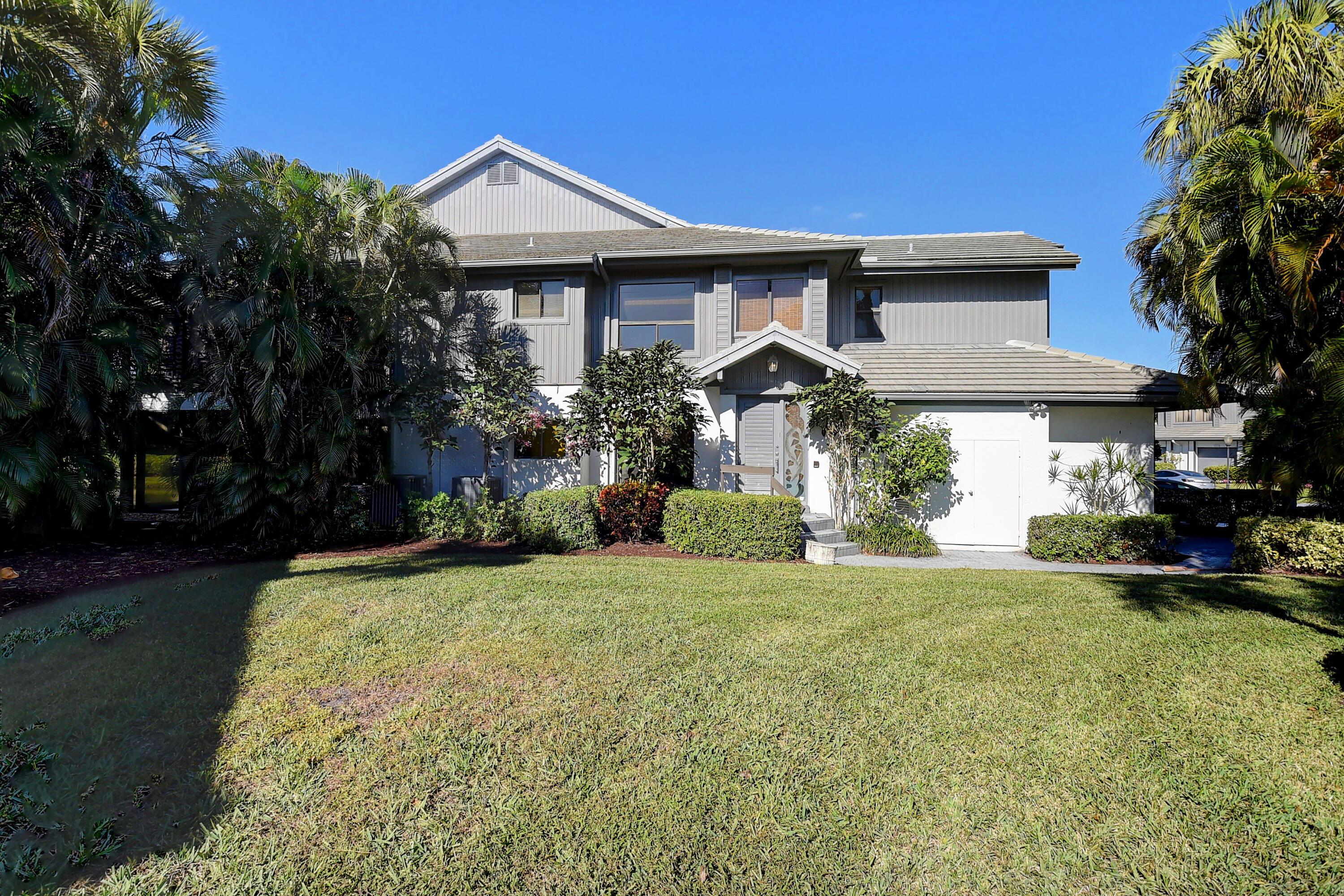 21174 Clubside Drive, Unit B Boca Raton, FL 33434 - Photo 6 of 83 DSC_7244_5_6_7_8