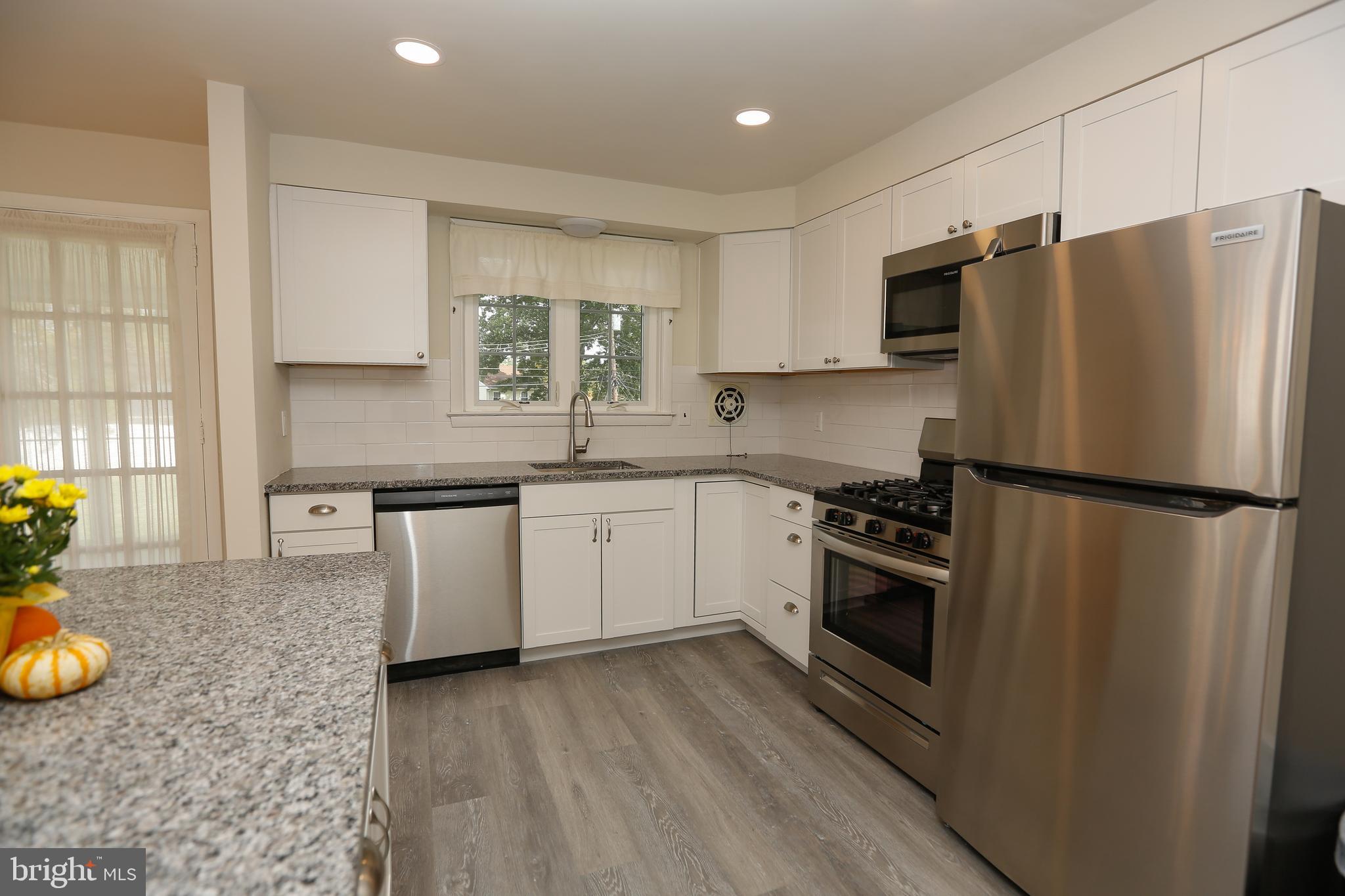 578 Maddock Road Springfield, PA 19064 - Photo 8 of 27 Kitchen