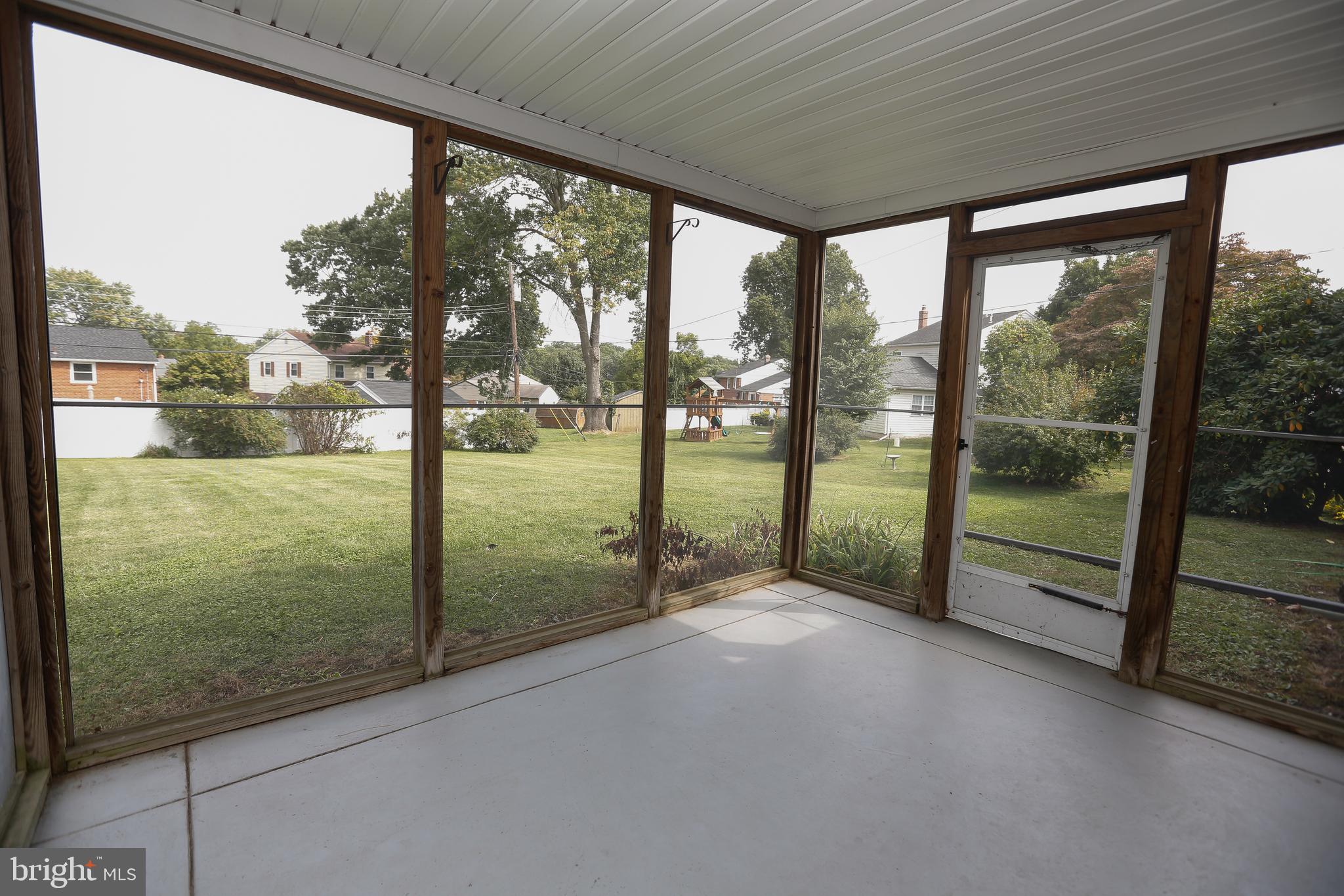 578 Maddock Road Springfield, PA 19064 - Photo 10 of 27 Screened Porch