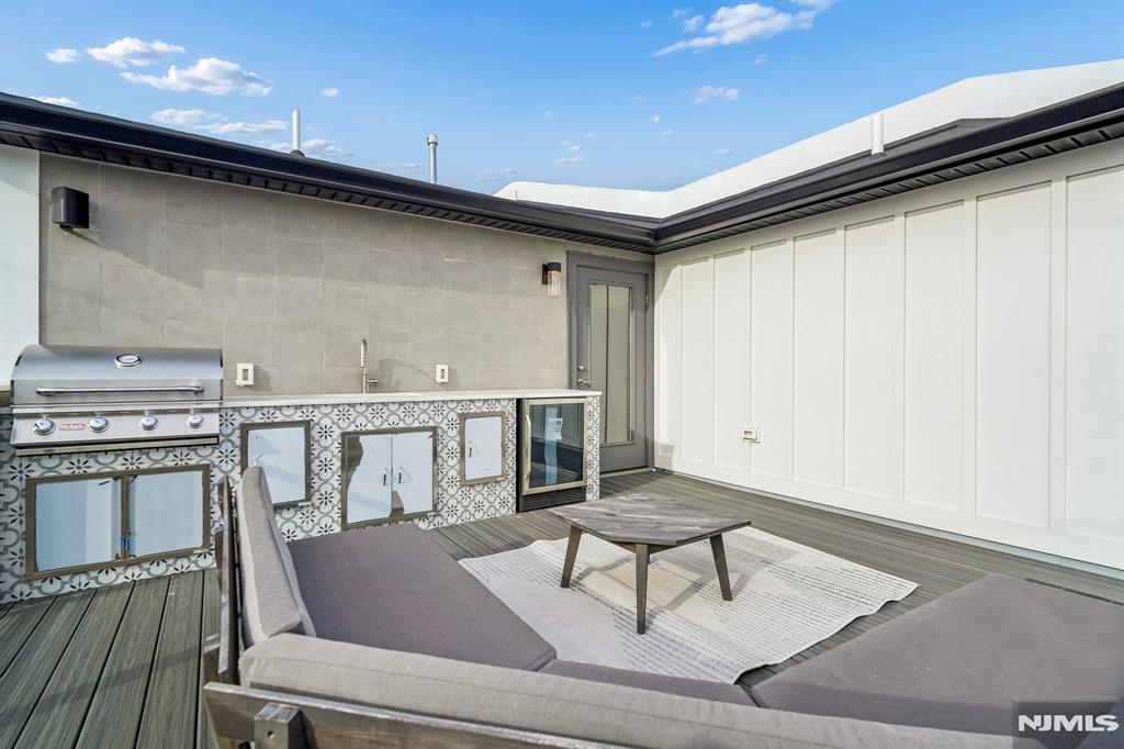 305 8th Street, Unit 2 Fairview, NJ 07022 - Photo 2 of 27