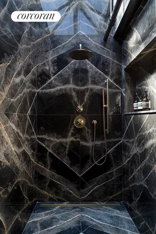 $9,995,000 | 22 Wooster Street, Unit PHN | SoHo