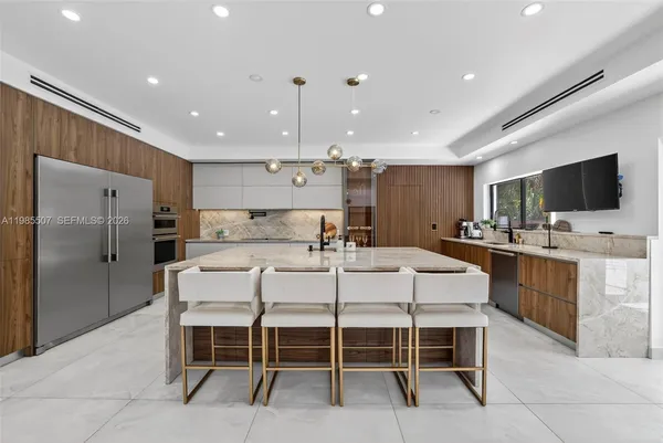 $4,250,000 | 3000 Riverland Road, Fort Lauderdale, FL 33312