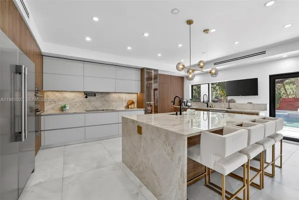 $4,250,000 | 3000 Riverland Road, Fort Lauderdale, FL 33312