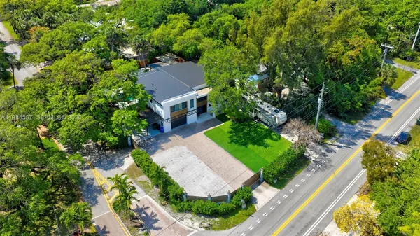 $4,250,000 | 3000 Riverland Road, Fort Lauderdale, FL 33312