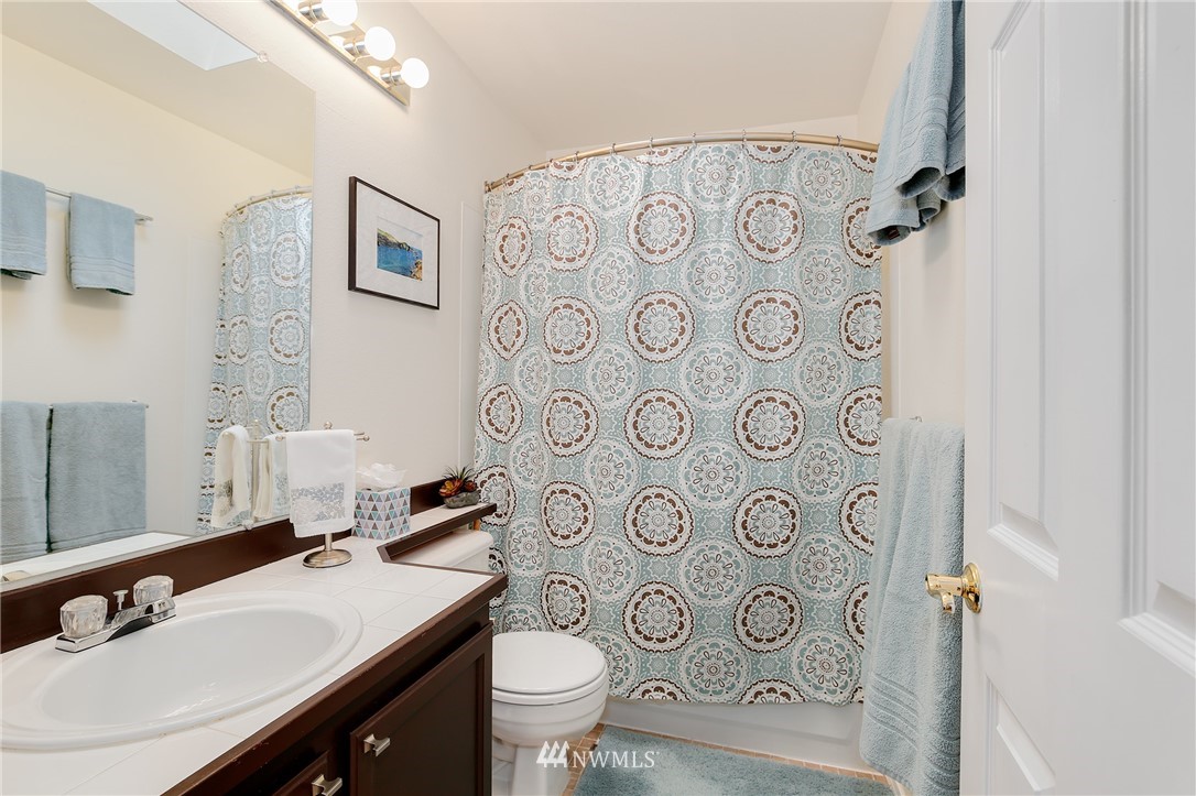 1906 187th Place Southeast Bothell, WA 98012 - Photo 12 of 18