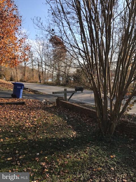 18009 Possum Point Road Dumfries, VA 22026 - Photo 4 of 27 Exterior (General)