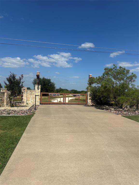 1255 Alexander Road Stephenville, TX 76401 - Photo 4 of 40