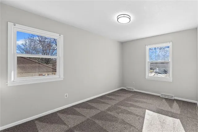 $239,000 | 11812 East 56th Terrace, Kansas City, MO 64133