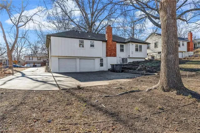 $239,000 | 11812 East 56th Terrace, Kansas City, MO 64133