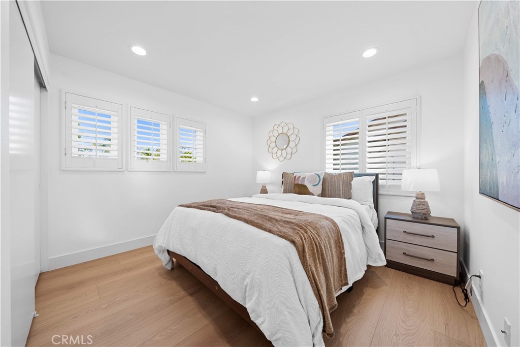 33 Winterfield Road Irvine, CA 92602 - Photo 17 of 39