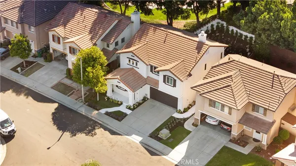 $1,799,900 | 33 Winterfield Road, Irvine, CA 92602