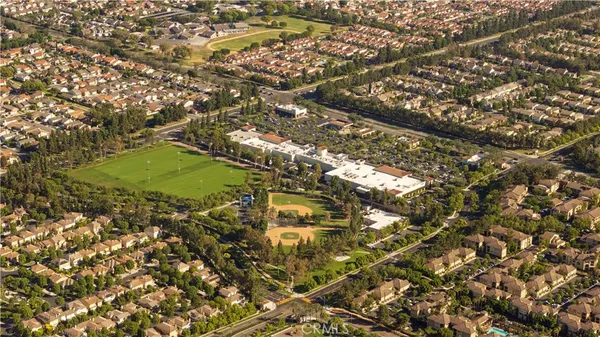 $1,799,900 | 33 Winterfield Road, Irvine, CA 92602