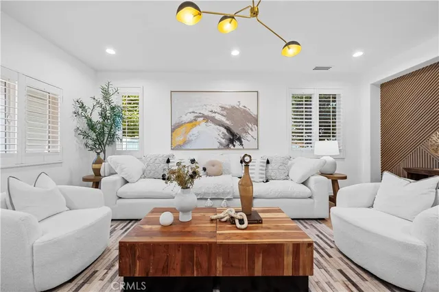 $1,860,000 | 33 Winterfield Road, Irvine, CA 92602