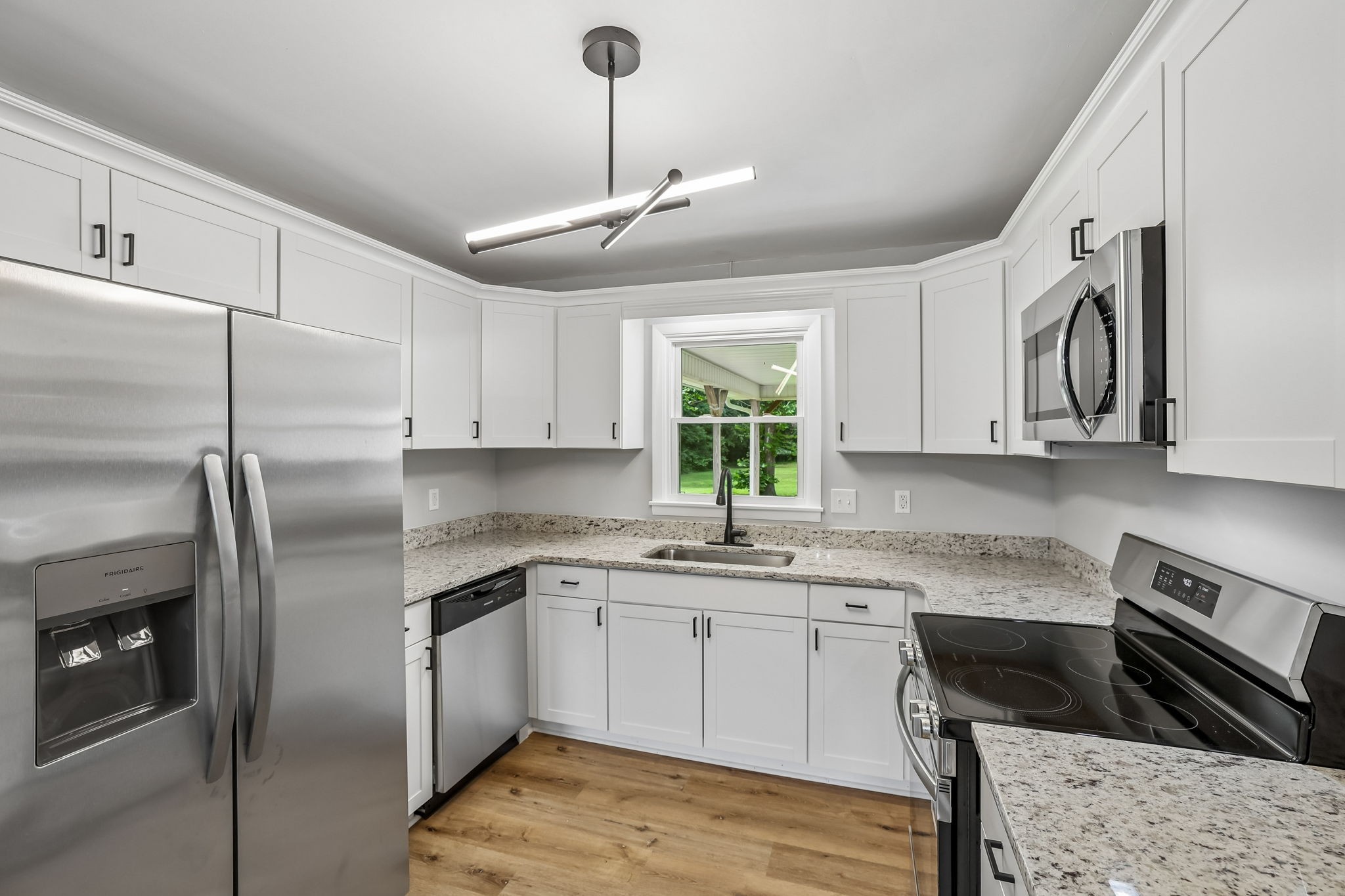 512 New Rock Creek Road Tullahoma, TN 37388 - Photo 9 of 32