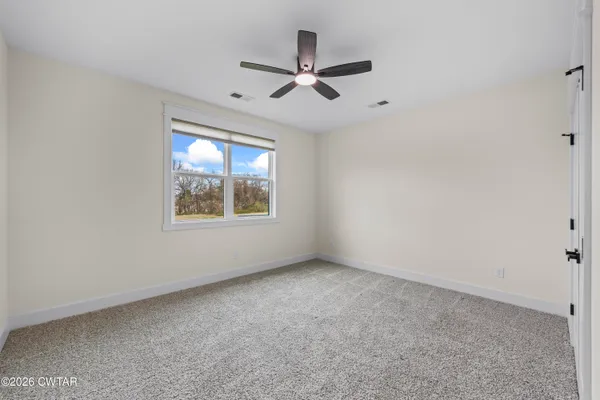 $499,999 | 135 Max Ln Drive, Jackson, TN 38305