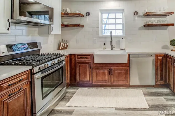 $1,950 | 115 Echo Lane, Bethalto, IL 62010