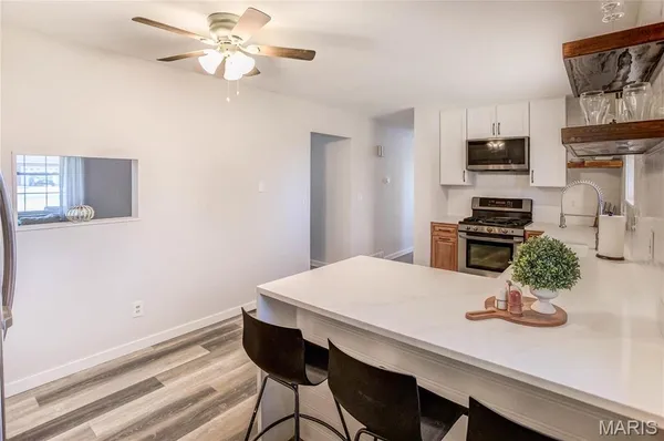 $1,950 | 115 Echo Lane, Bethalto, IL 62010