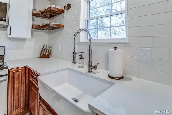 $1,950 | 115 Echo Lane, Bethalto, IL 62010