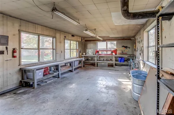 $1,950 | 115 Echo Lane, Bethalto, IL 62010