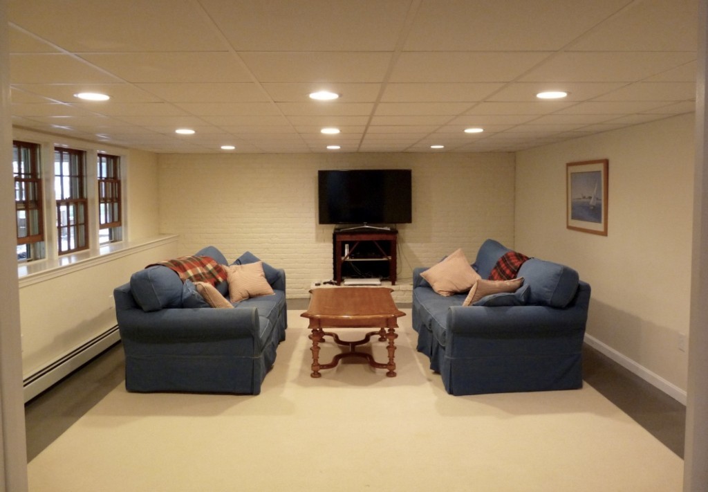 425 Great Pond Road North Andover, MA 01845 - Photo 18 of 20 Gallery Image 18