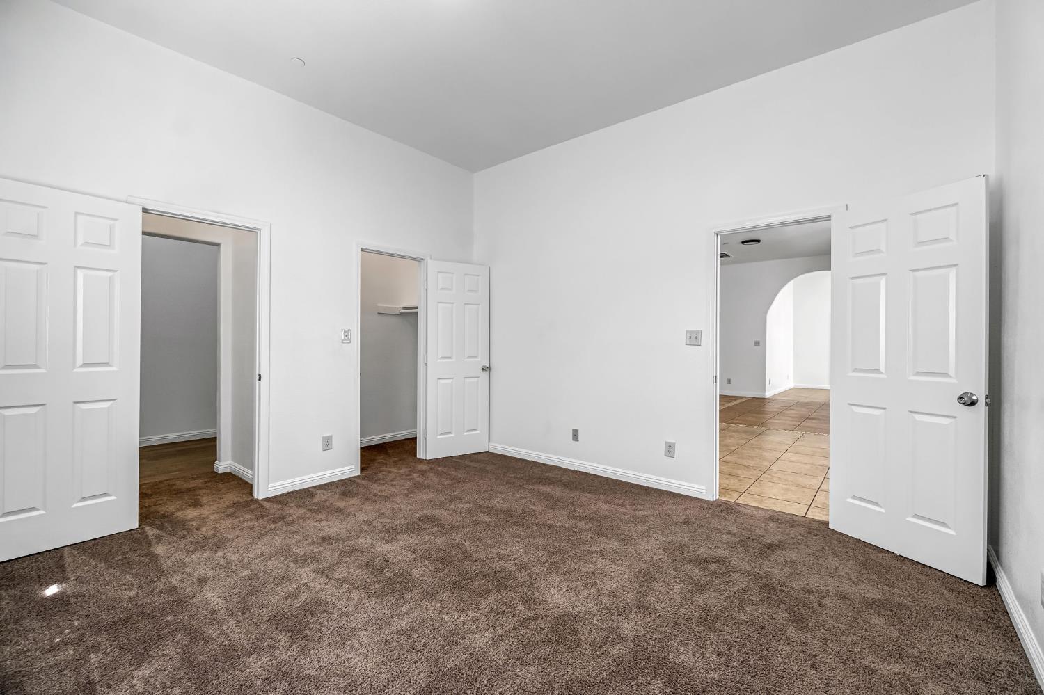 4863 North Doon Way Fresno, CA 93710 - Photo 25 of 29