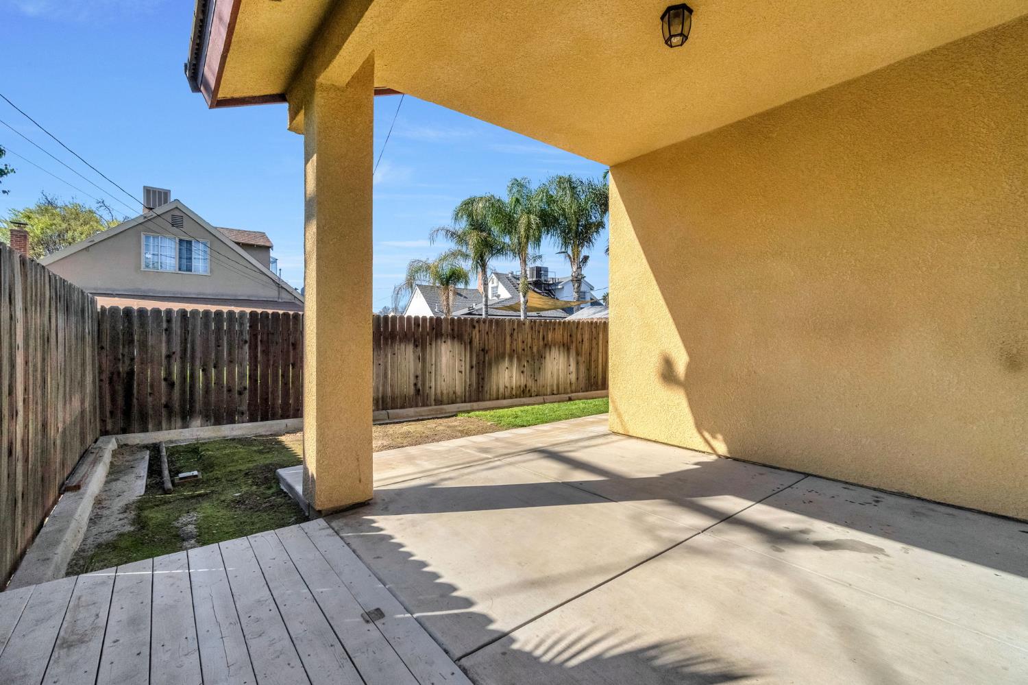 4863 North Doon Way Fresno, CA 93710 - Photo 26 of 29