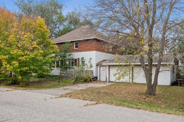 $115,000 | 620 Minnesota Avenue, Felton, MN 56536