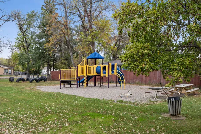 $115,000 | 620 Minnesota Avenue, Felton, MN 56536